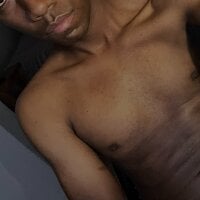 here_cumshot model avatar