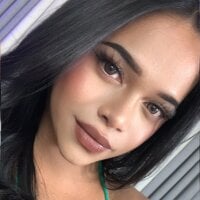 Lorainnelustts webcam model