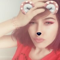 Bella_Reed's Offline Chat Room