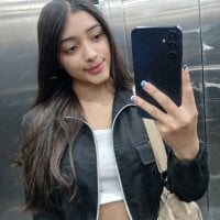 Valen_Person webcam model