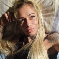 SarahDaniels33 webcam