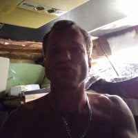 backed-up-dick's Offline Chat Room