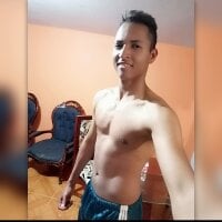 Tonny_Belt webcam model