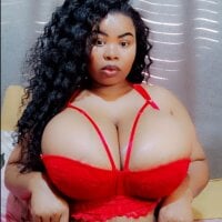 HugeJugs44DDD's Avatar Pic