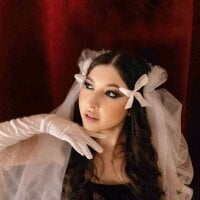 SeritaSilk webcam model
