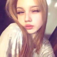 LeilaMastro's Offline Chat Room