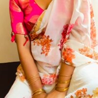 Soniya_Devi's Profile Pic