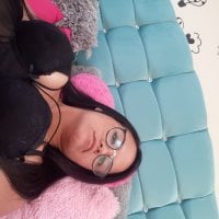 kendrasky_'s Offline Chat Room