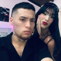 Love_two webcam model
