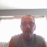 Luvstrokingoncam webcam
