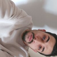 CuddlyGlow6's Offline Chat Room