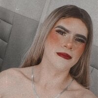 EllieMiranda01