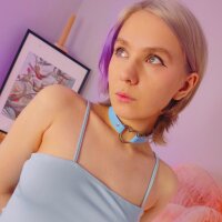 Lillyland fully nude on webcam for live porn video chat
