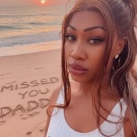 PuneeeLucee 頭像圖片