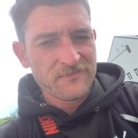 DerMoustache's Profile Pic