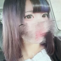 momo_2323 webcam model