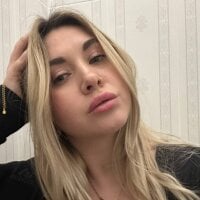 Nika_Diva webcam model