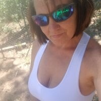 WideOpenSlutWife: офлайн-чат