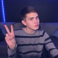 Offline chatovací místnost Dylan_Young