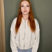 RisaScaggs webcam model