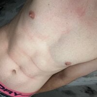 daddyshornydickk's Offline Chat Room