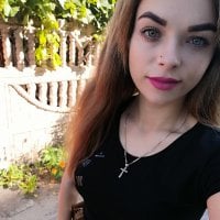 KukolkaLush's Offline Chat Room