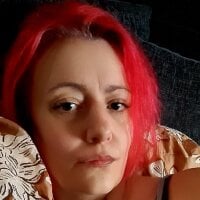 Daisy_RainXOX's Offline Chat Room