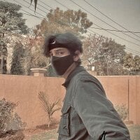 Maturbategroup's Offline Chat Room