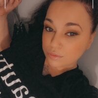 Offline chatovací místnost cadencekitty87