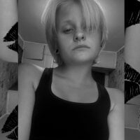 Svitlana504 offline chatrum