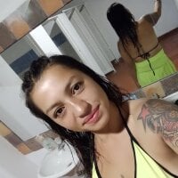 veronicaqueenthx webcam
