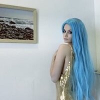 roxyyyy1 Adlı Modelin Çevrimdışı Sohbet Odası