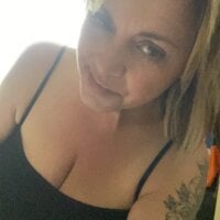 Southernbabe69's Offline Chat Room