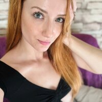 Evelyn_Jade nude strip on webcam for live sex video chat