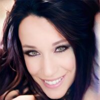 hotandsticky's Offline Chat Room