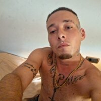 Twoteencouple webcam