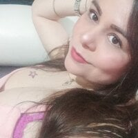 ahilene's Offline Chat Room