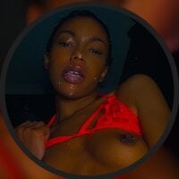 lolafox21's Profile Pic
