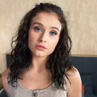 Hello_EvaLive Webcam
