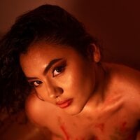 adriana_grecoのオフラインチャットルーム