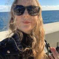 ShyGoldie's Avatar Pic
