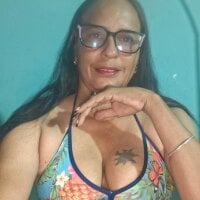 AlondraAly webcam model