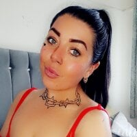 thenaughtybunnyx's Avatar Pic