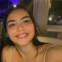 SophieRoyals' Avatar Pic