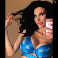 UK_Alee101's Offline Chat Room