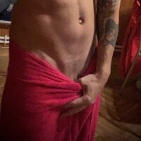 somnambula101 Adlı Modelin Çevrimdışı Sohbet Odası