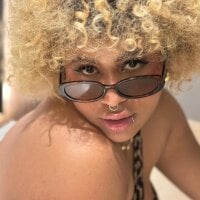 nikicatwild webcam model