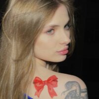 Ju_lii Adlı Modelin Avatarı