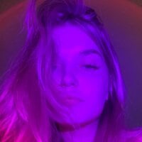 MollyMillerz offline chatrum