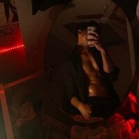 Model Sam-Lisaaaaaaaaaa